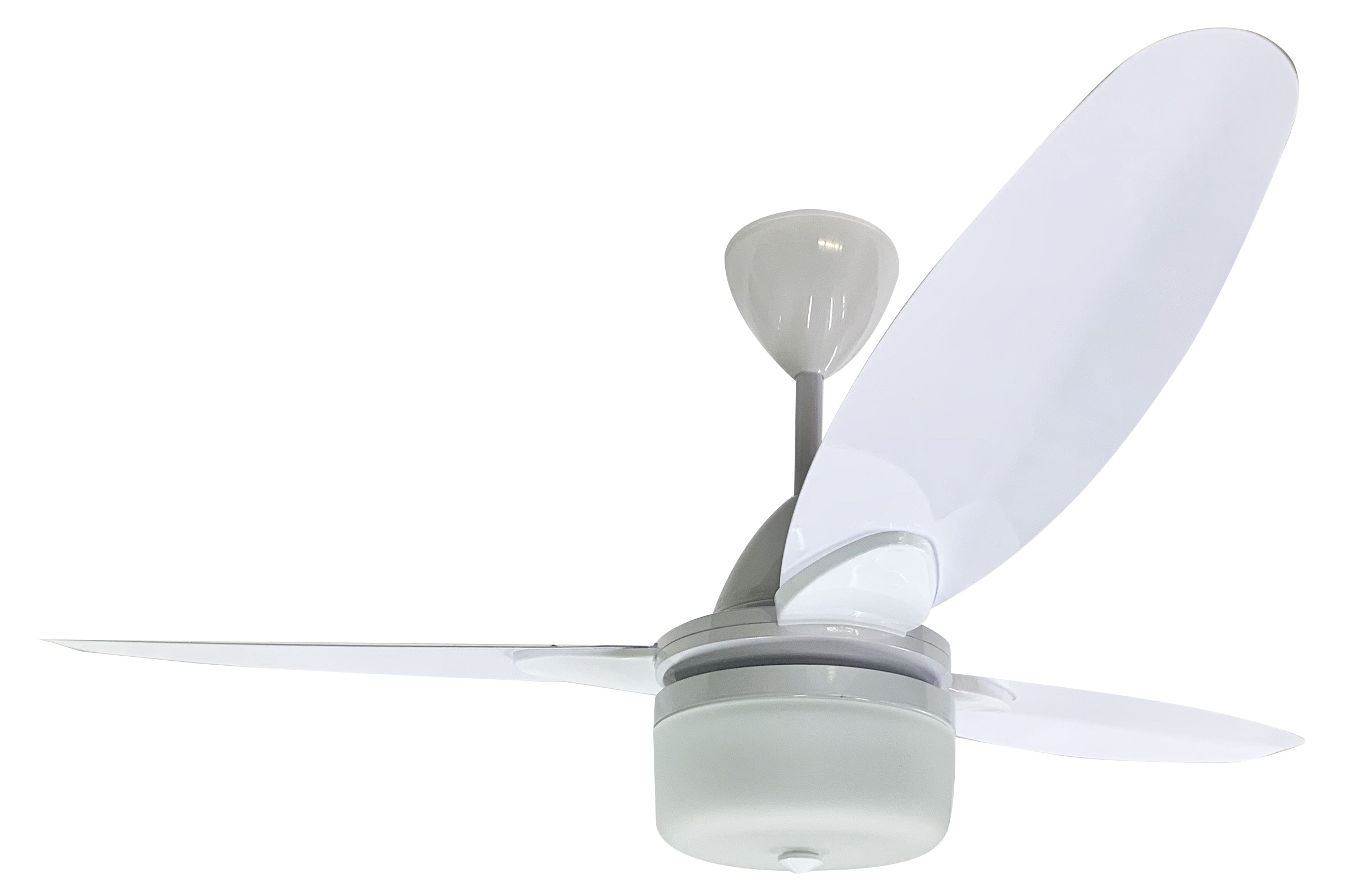 Solent Senorita ceiling fan 3 X 1200mm with Cleo Light kit